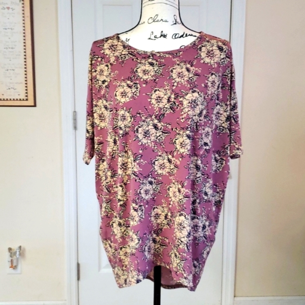 LuLaRoe XS short sleeve top